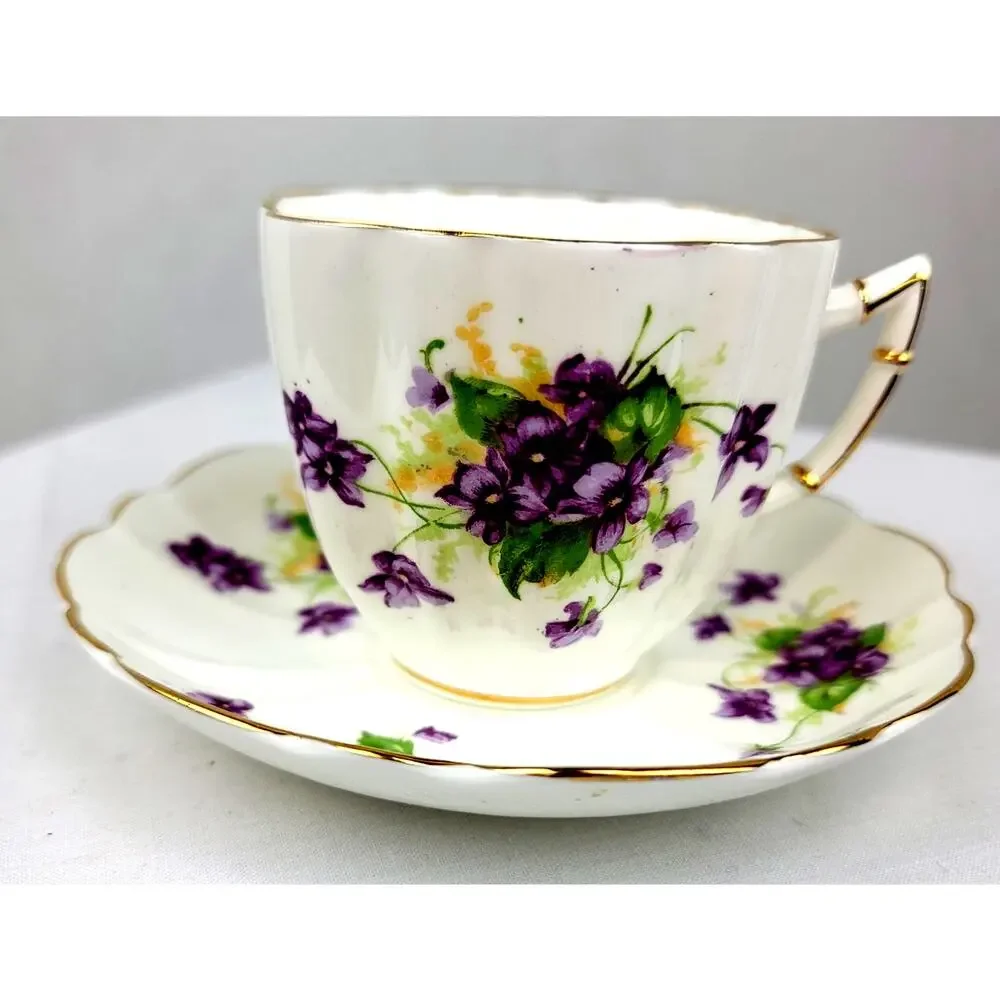 VNTG Victorian C and E Bone China Fluted Teacup Saucer Purple Violets No Flaws